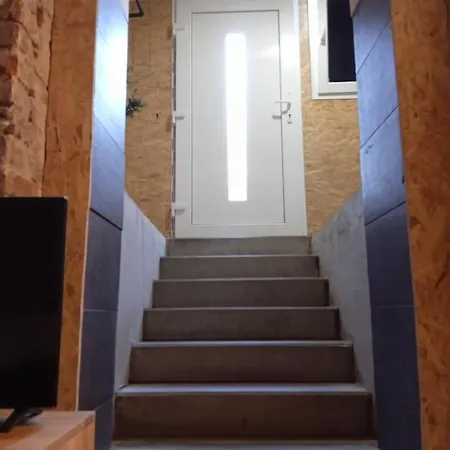 Flaty-bielefeld Handwerker Rustikal Bielefeld